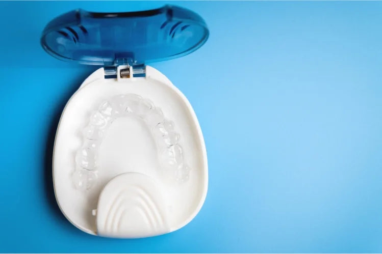 Retainers in a case