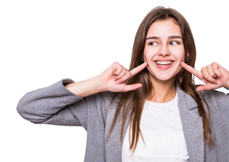 Can You Straighten Your Teeth By Yourself?