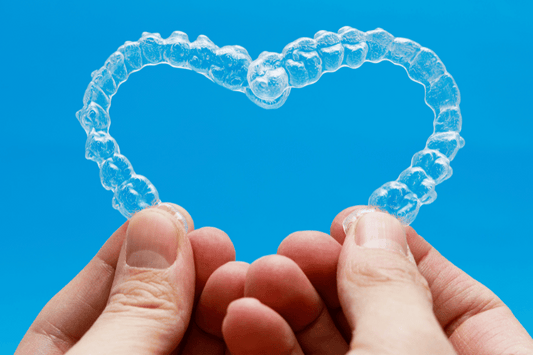 Clear retainers